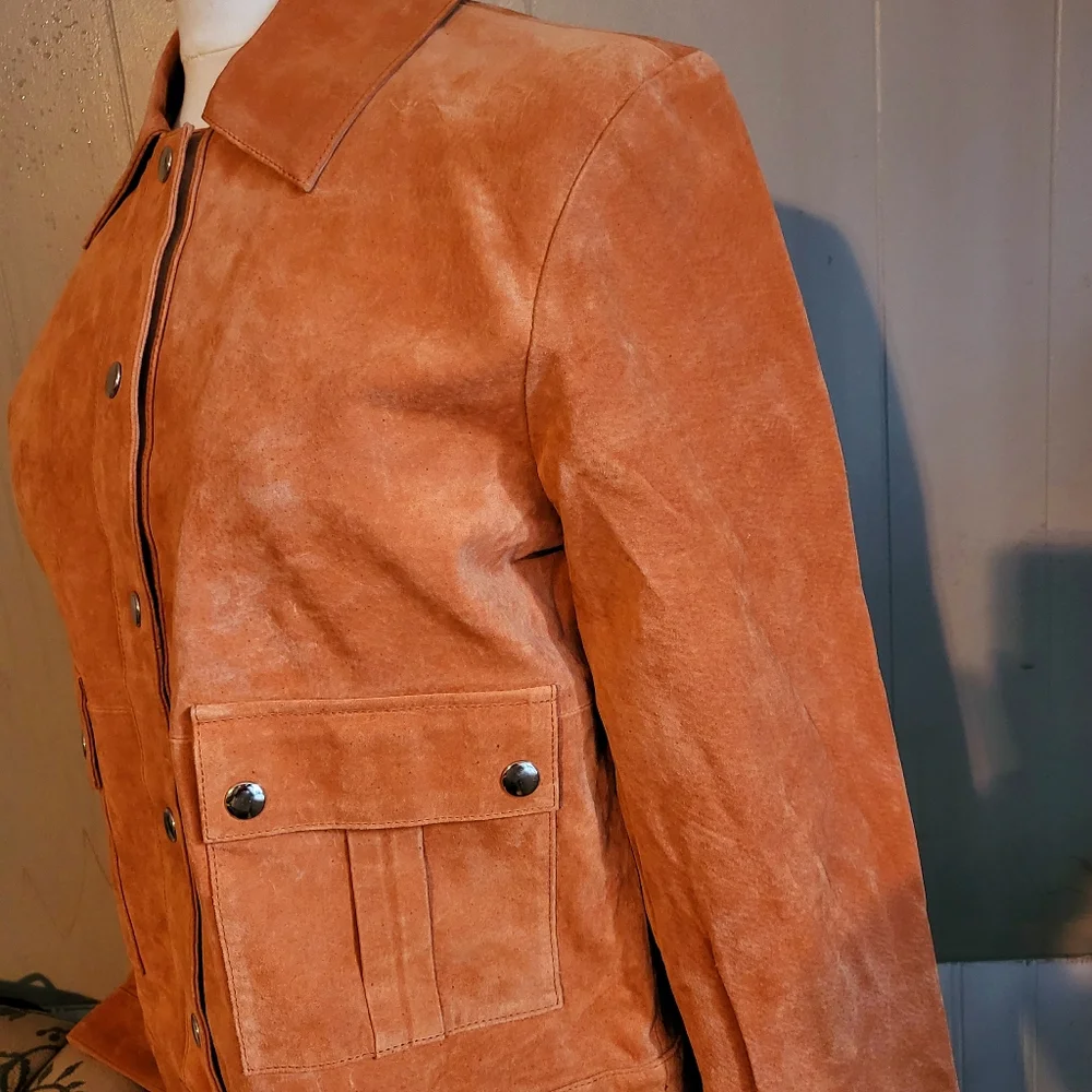 Ladies Jacket - Picture 3 of 5